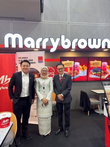 Marrybrown Signs MoU with EXIM Bank for Melbourne Expansion-1